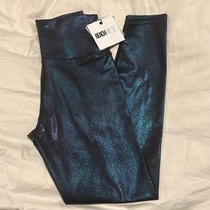 Beach Riot Piper Legging in Shadow Shimmer size M NWT
